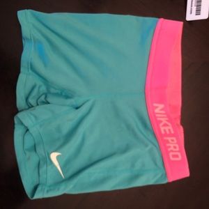 nike pros